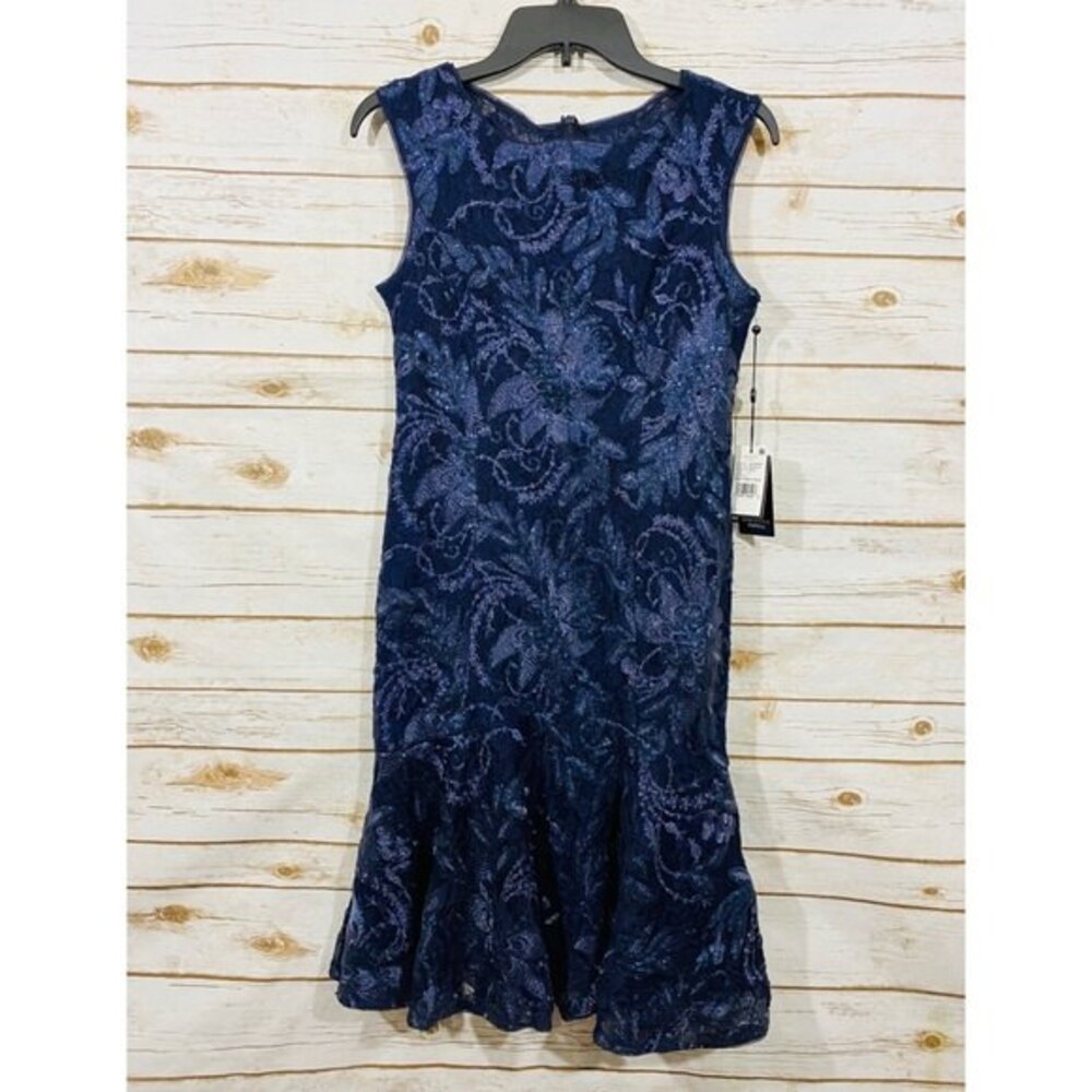 Adrianna Papell Sequined Lace Trumpet Dress Size 8 - Picture 2 of 7